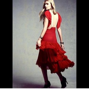 Make an OFFER 🌹Free People red dress 💃🏻
